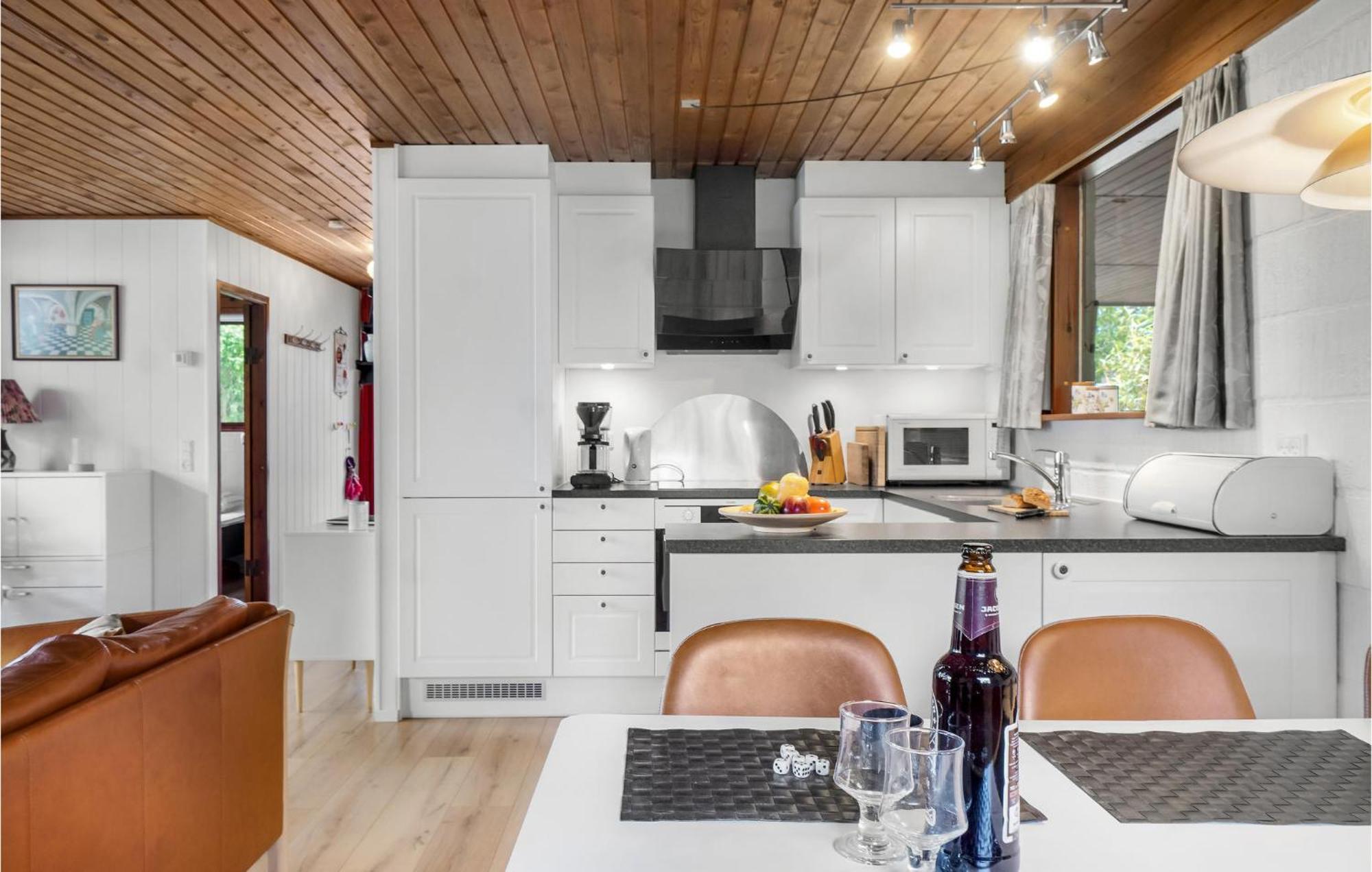 Amazing Home In Kalundborg With Kitchen Exterior photo